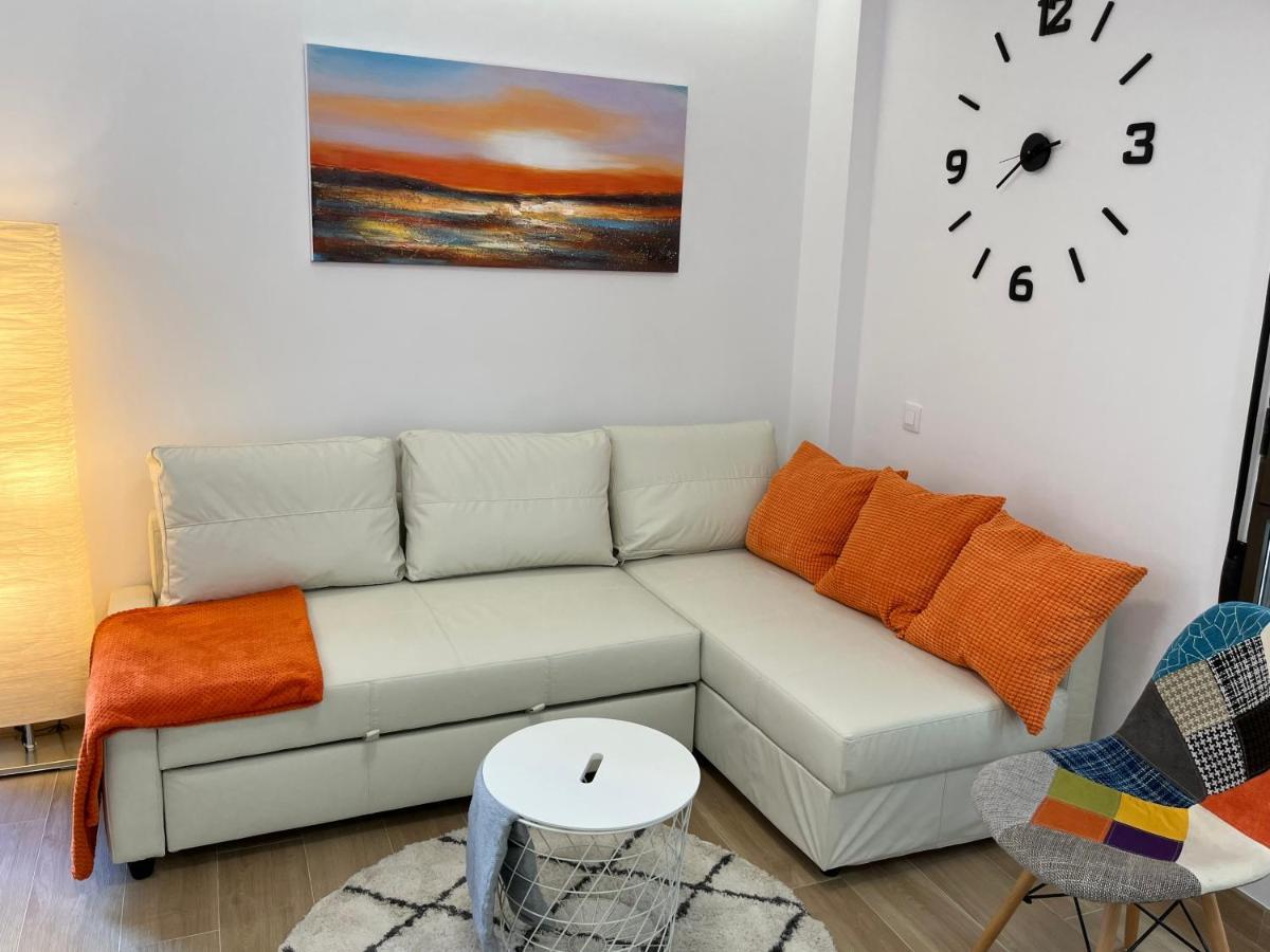 Alicante Beach Apartment Екстер'єр фото